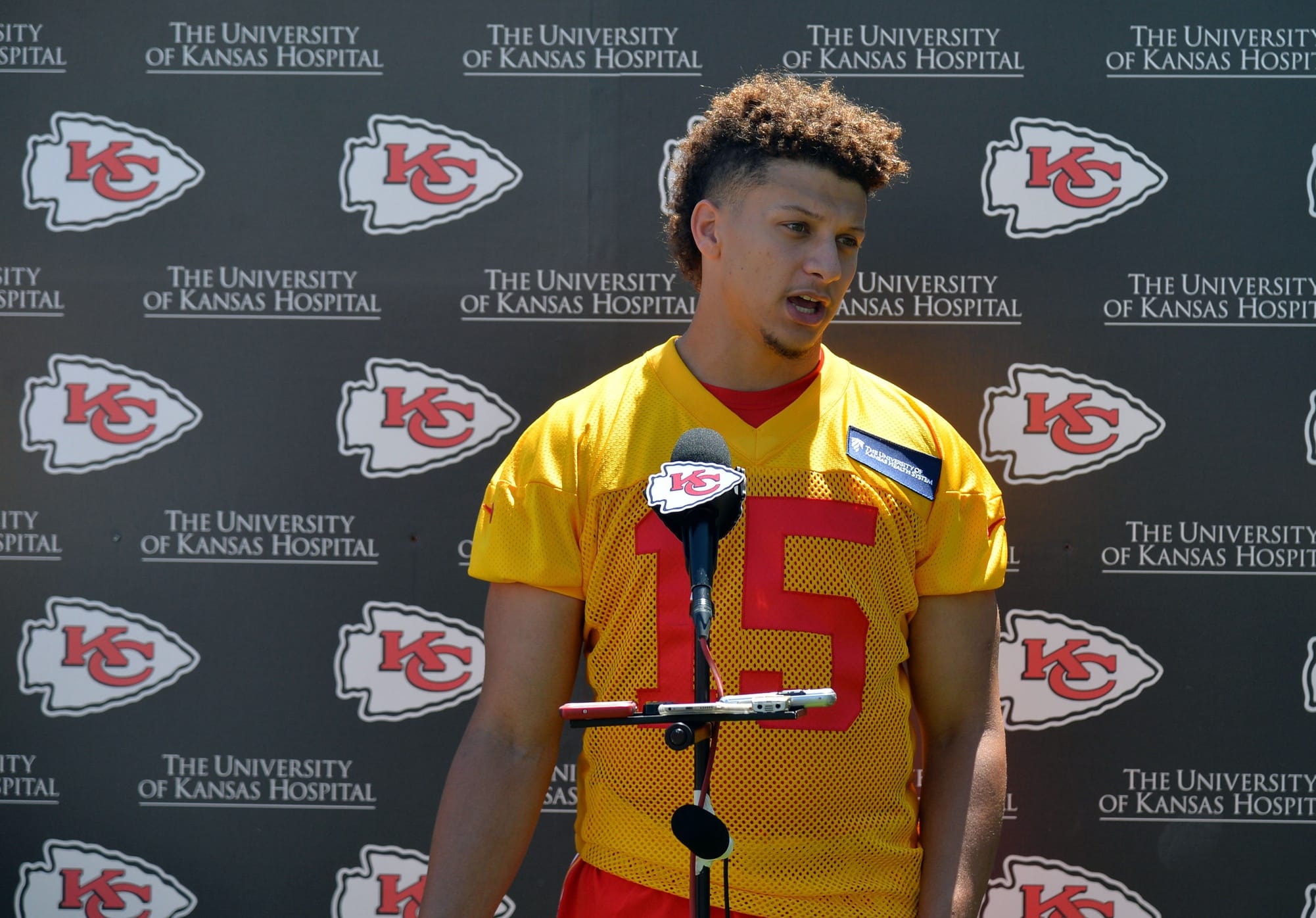 Report: Everyone in Chiefs organization is happy with Pat Mahomes2002 x 1396