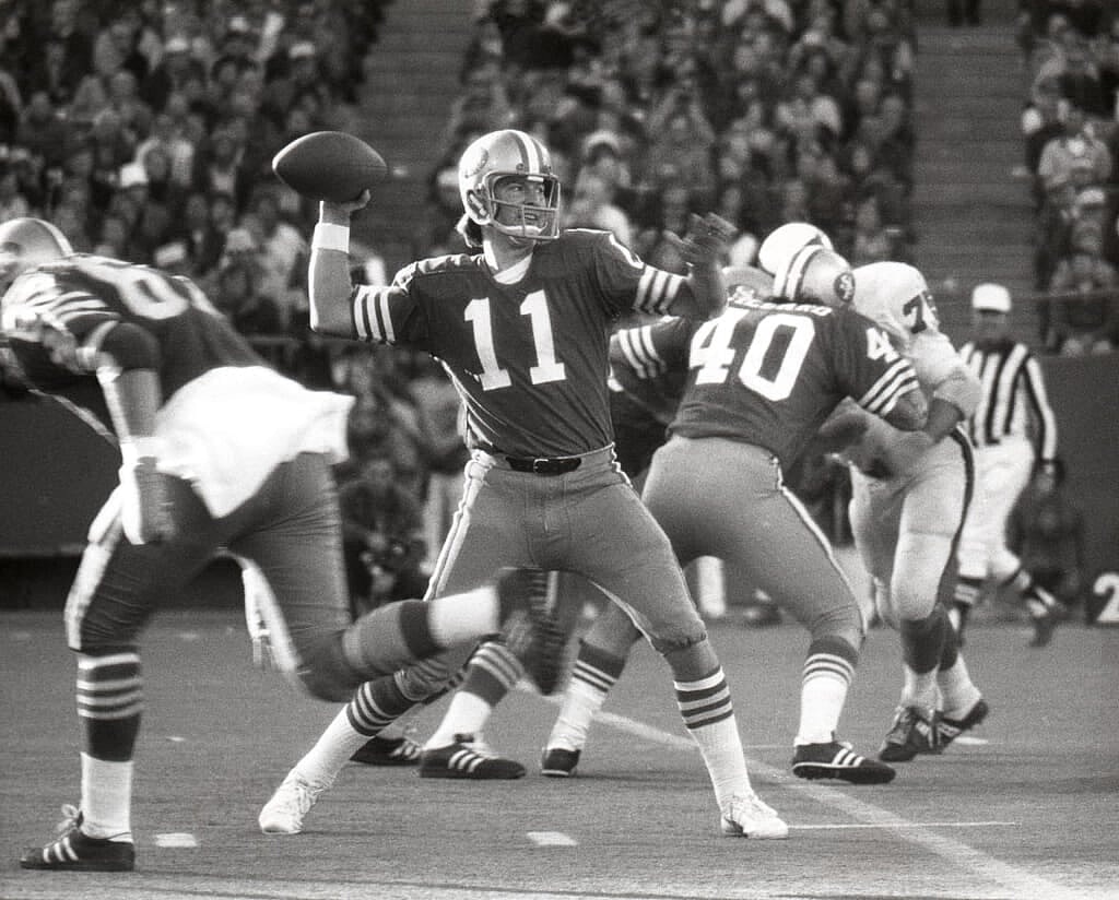 San Francisco 49ers quarterback Steve Spurrier throws a pass