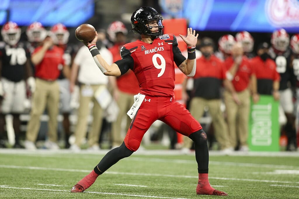 Predictions for 5 must-see college football games in 2021