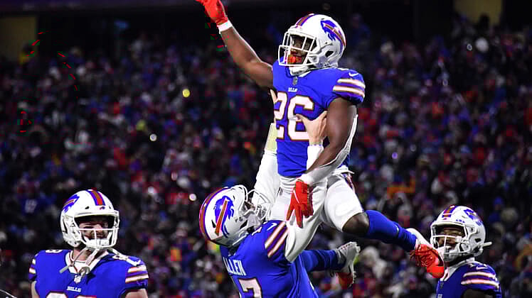 NFL: AFC Wild Card Playoffs-New England Patriots at Buffalo Bills