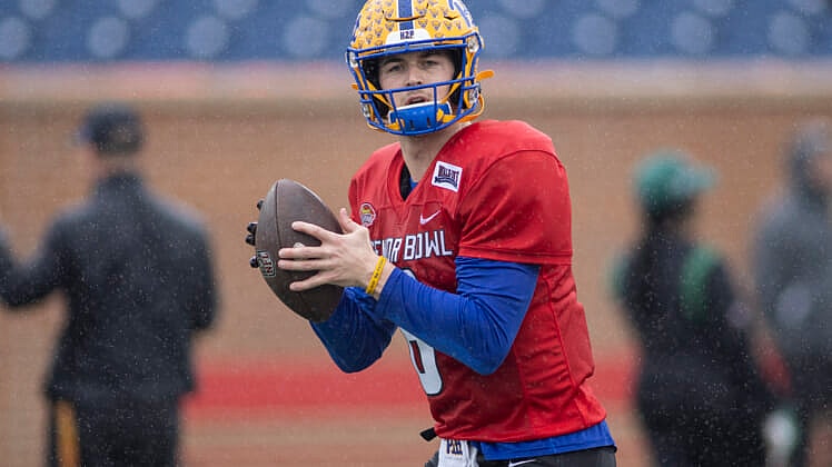 atlanta falcons mock draft: kenny pickett, pittsburgh