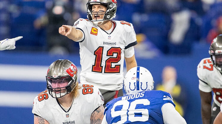 tom brady to the indianapolis colts