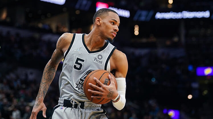 NBA: Memphis Grizzlies at San Antonio Spurs