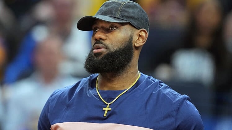 lebron james trade, los angeles lakers