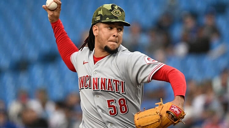 MLB: Cincinnati Reds at Toronto Blue Jays