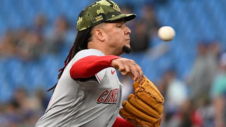 MLB: Cincinnati Reds at Toronto Blue Jays