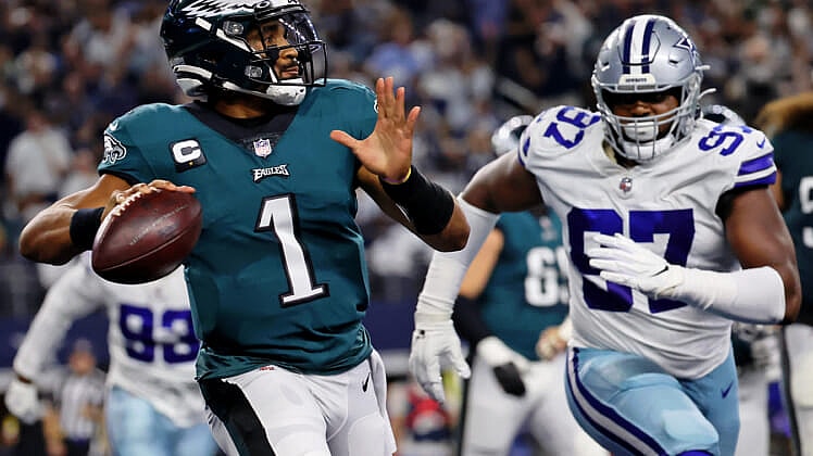NFL: Philadelphia Eagles at Dallas Cowboys
