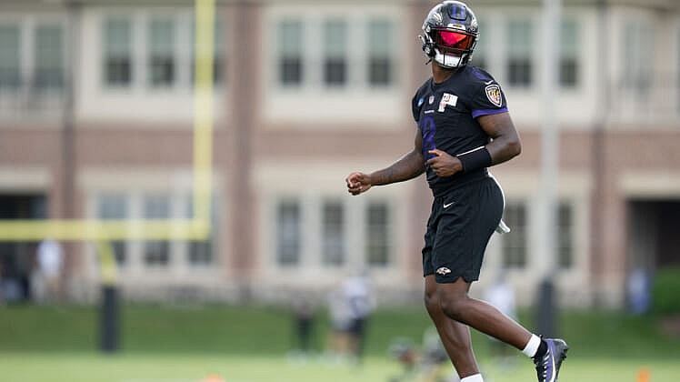 baltimore ravens qb lamar jackson contract