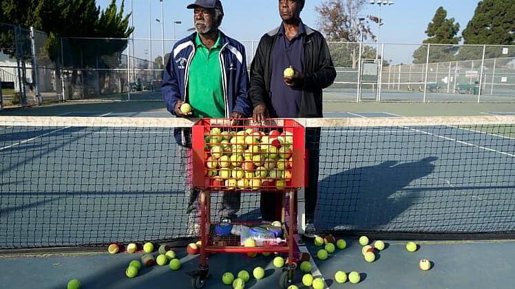 Entertainment: Early Williams Sisters Tennis Coaches