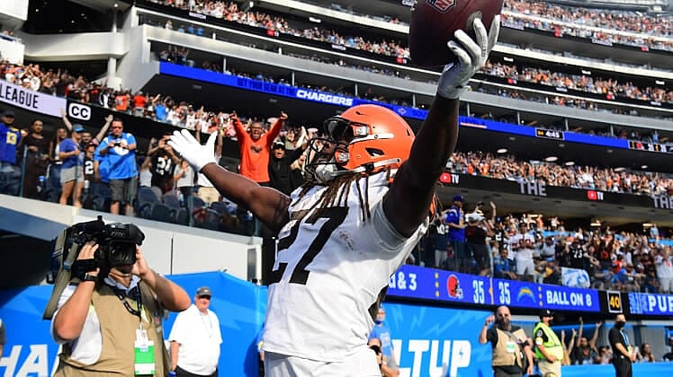 NFL: Cleveland Browns at Los Angeles Chargers