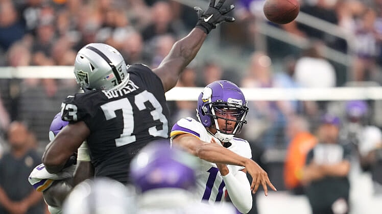 NFL: Minnesota Vikings at Las Vegas Raiders