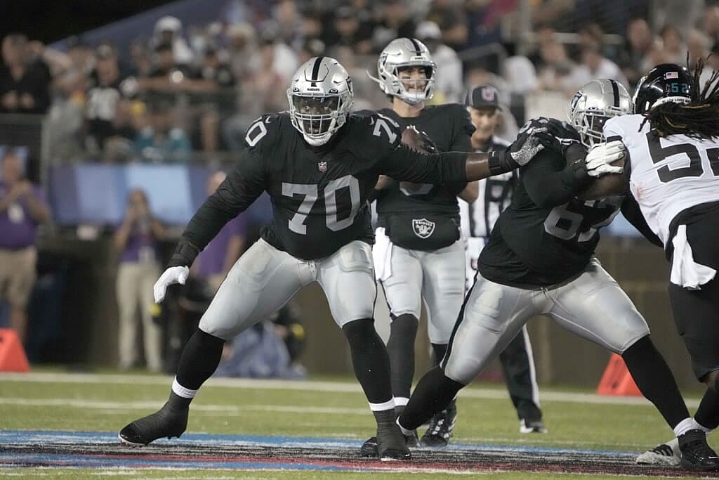 las vegas raiders, alex leatherwood