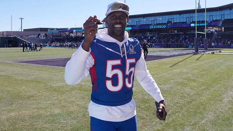 las vegas raiders edge rusher chandler jones