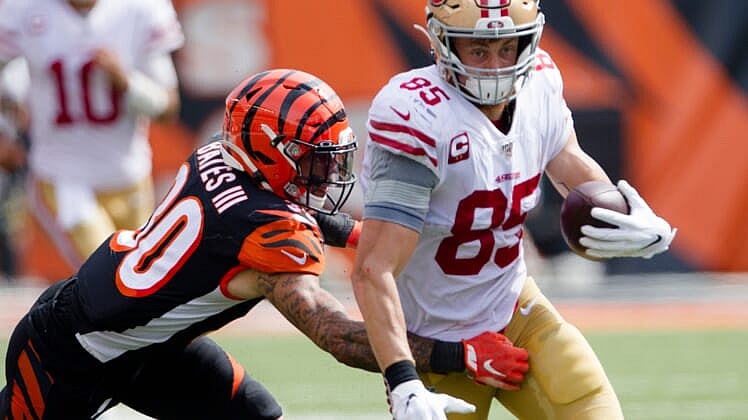 san francisco 49ers sign jessie bates