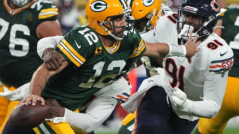 los angeles rams trade for robert quinn