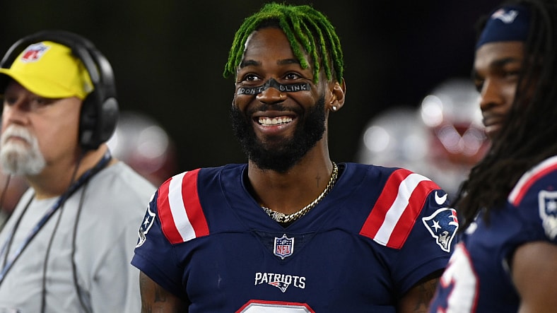 san francisco 49ers trade for jalen mills