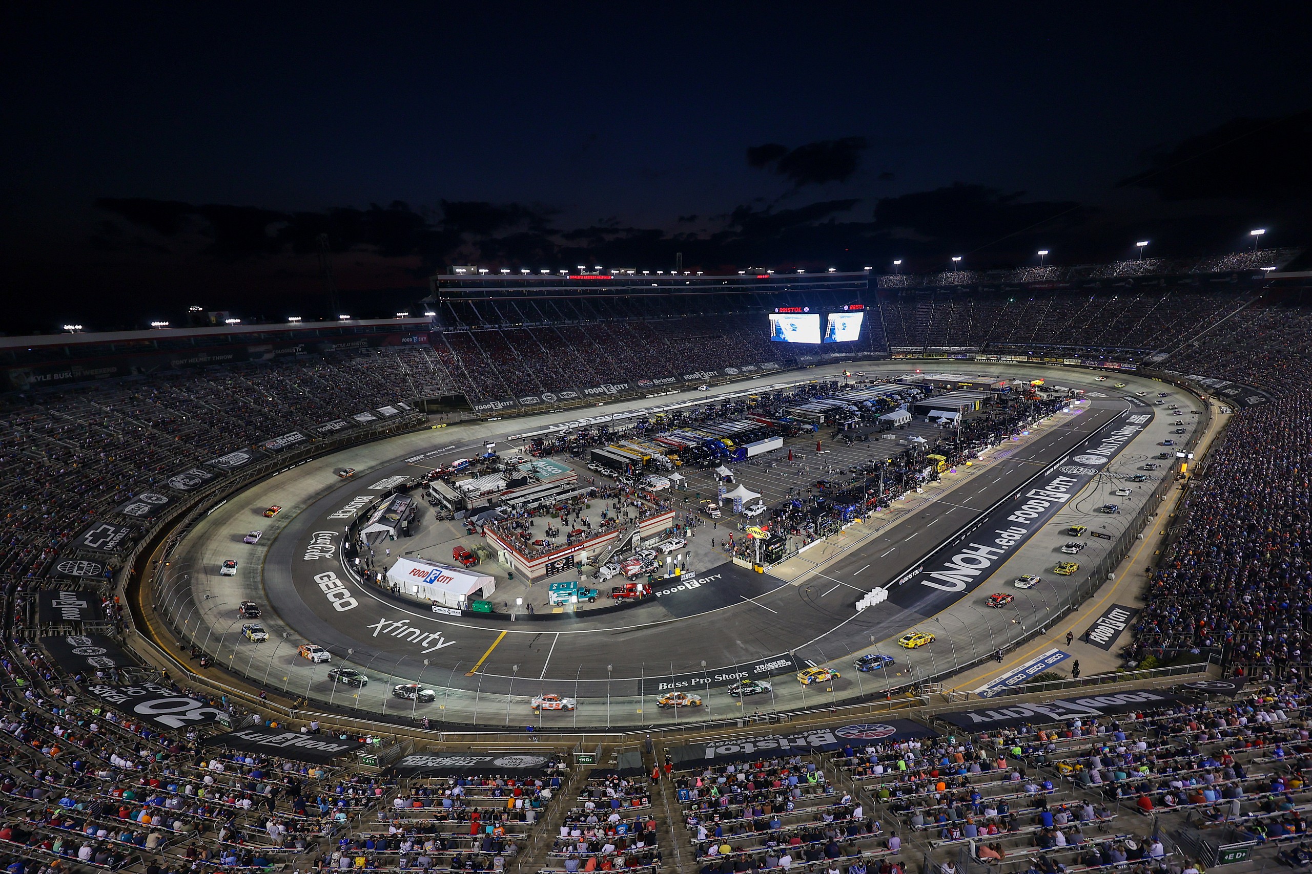 NASCAR: Bass Pro Shops Night Race