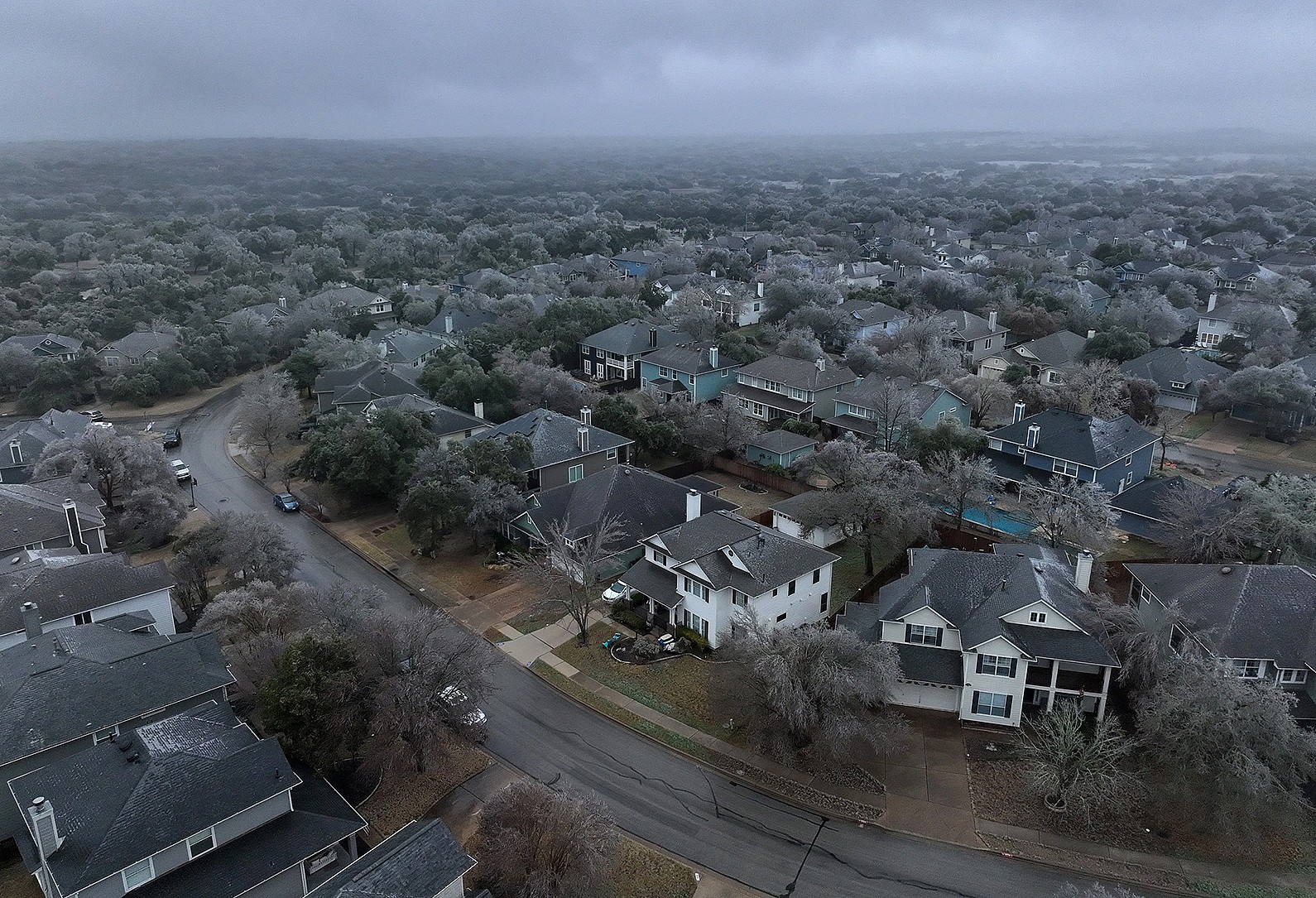 News: Austin roads covered in ice as winter storm hits Central Texas