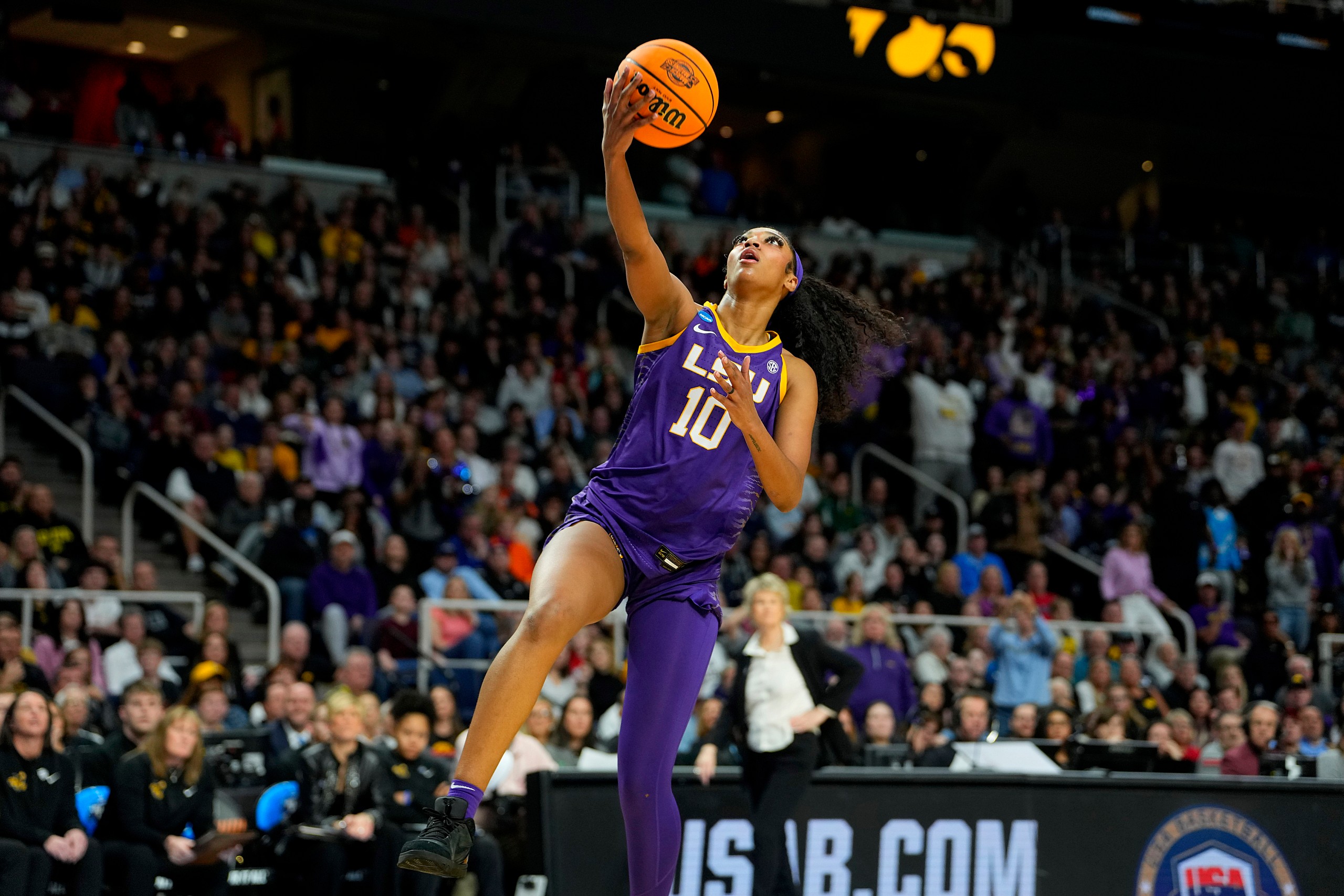 WNBA mock draft 2024, Angel Reese