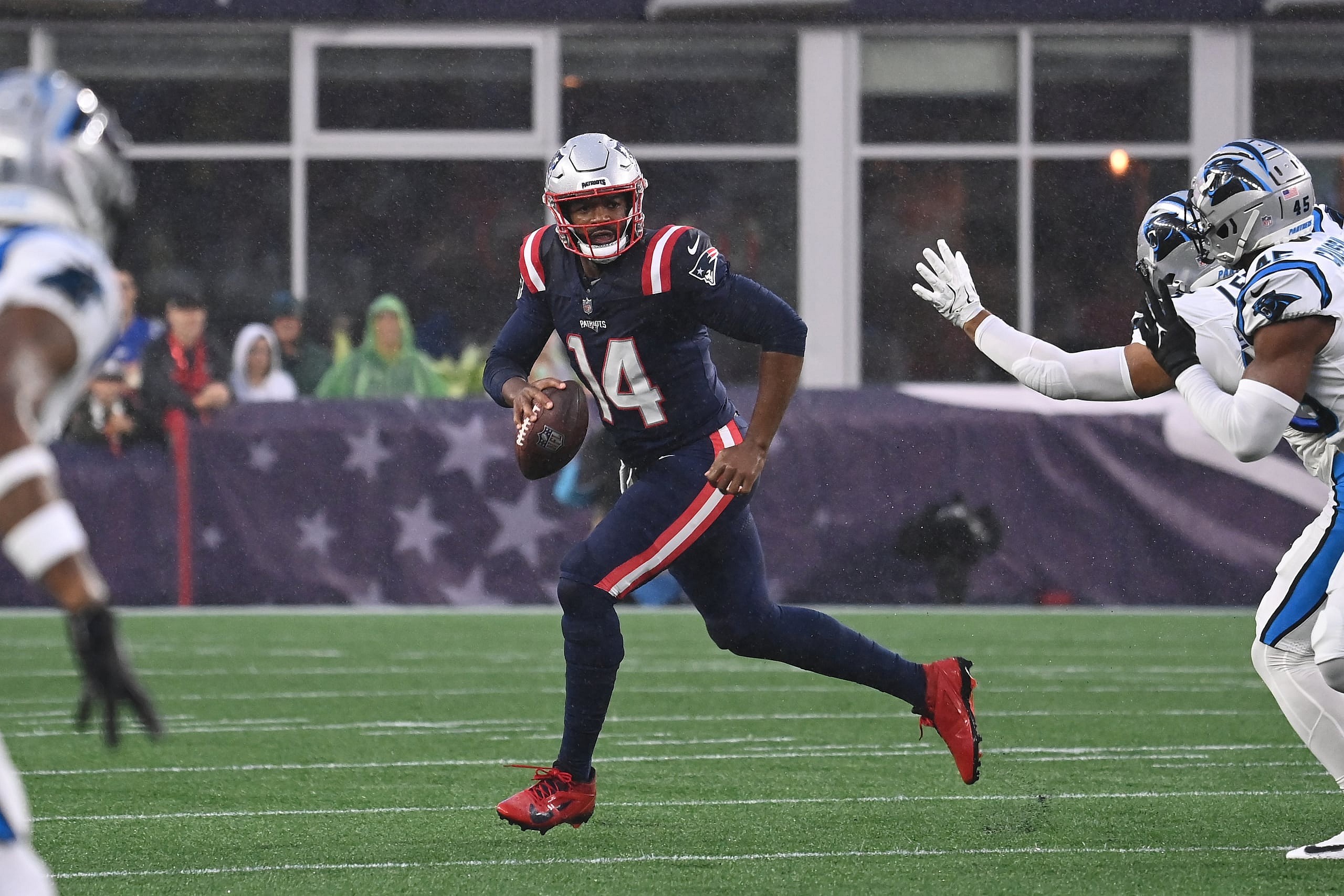 NFL: Carolina Panthers at New England Patriots