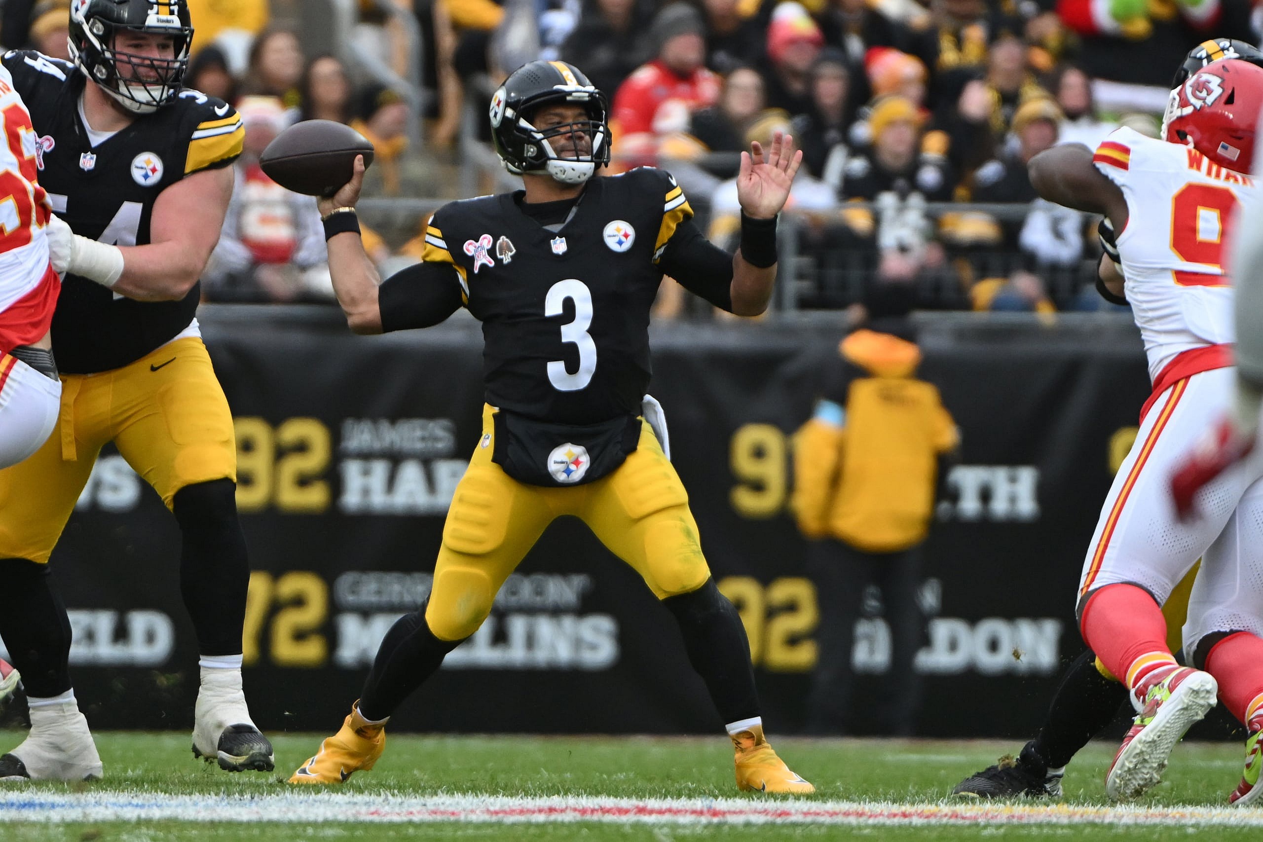 NFL quarterbacks Christmas gifts