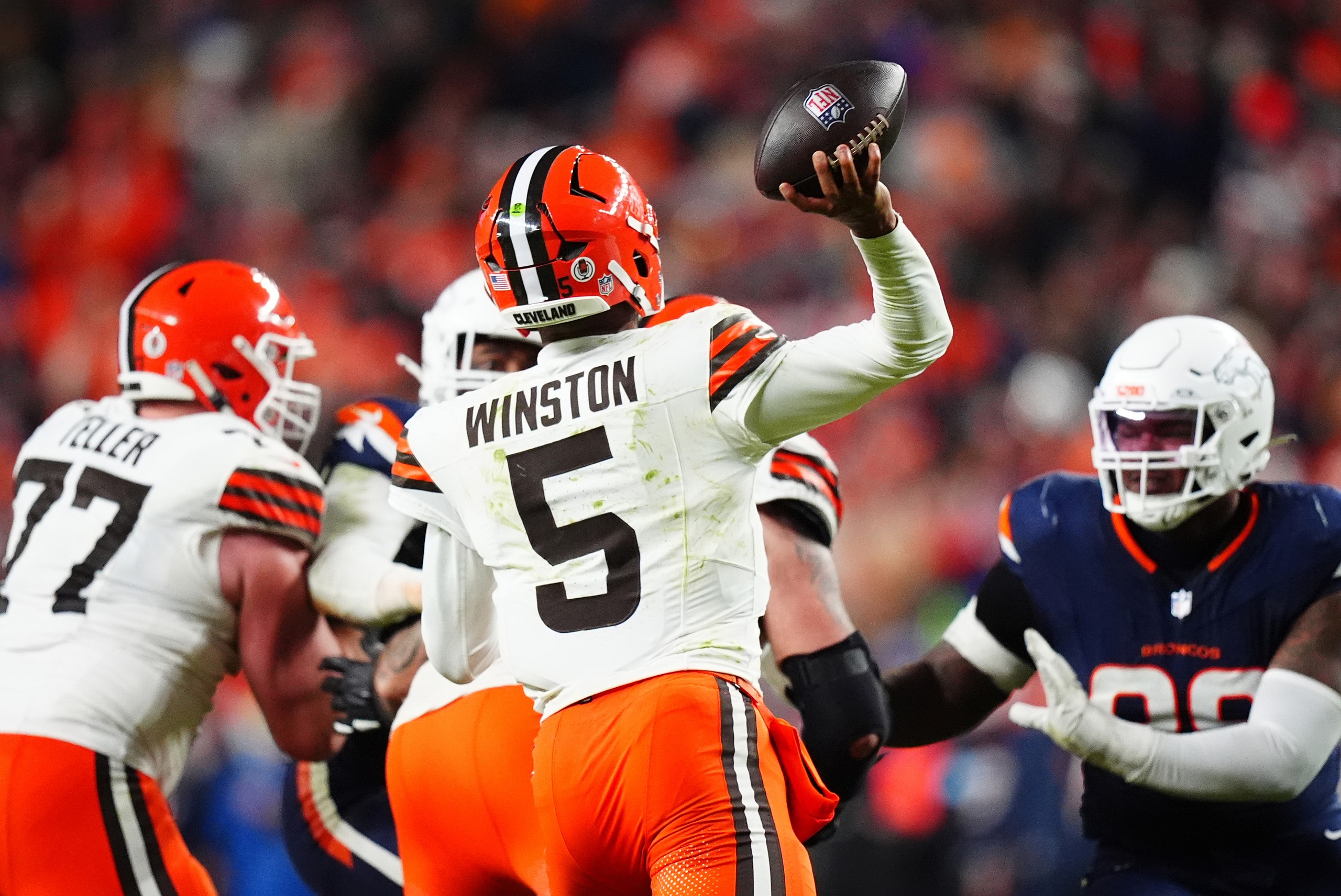 NFL: Cleveland Browns at Denver Broncos