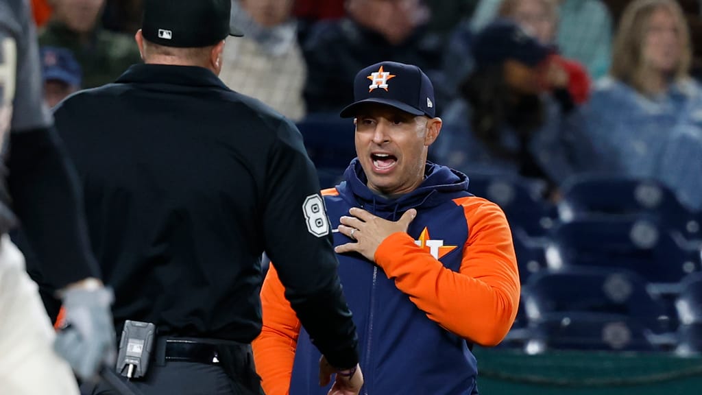 Houston Astros manager Joe Espada