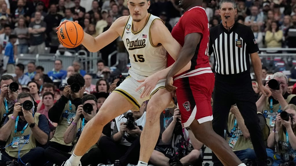 Zach Edey Purdue Boilermakers