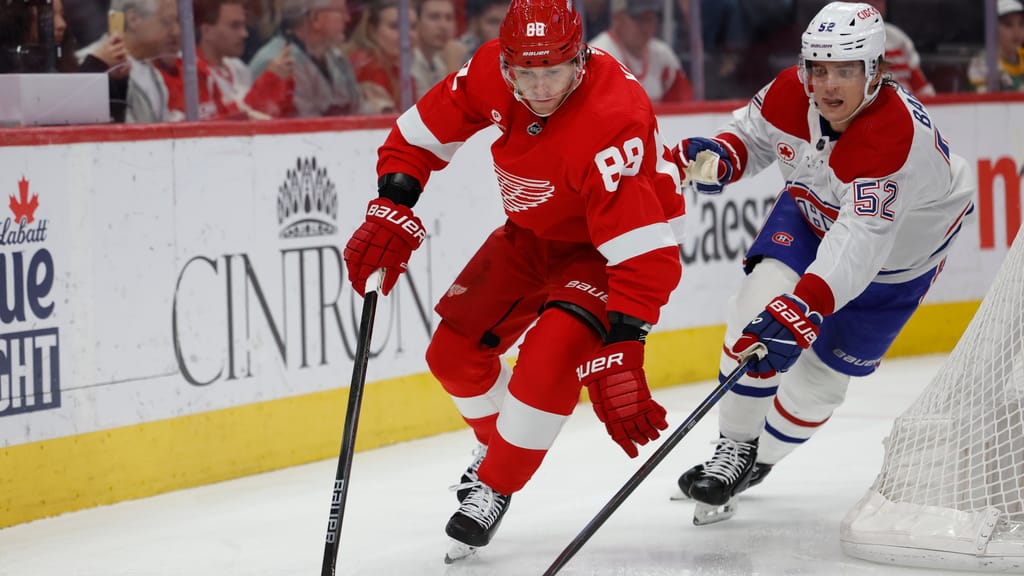 NHL: Montreal Canadiens at Detroit Red Wings
