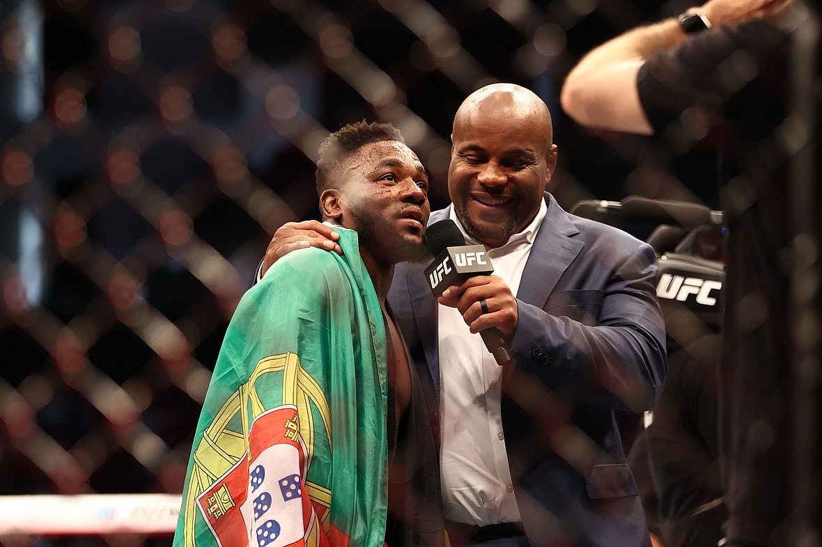 ufc flyweight rankings