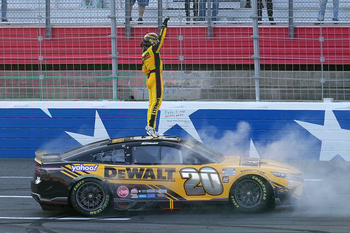 NASCAR: Bank Of America ROVAL 400