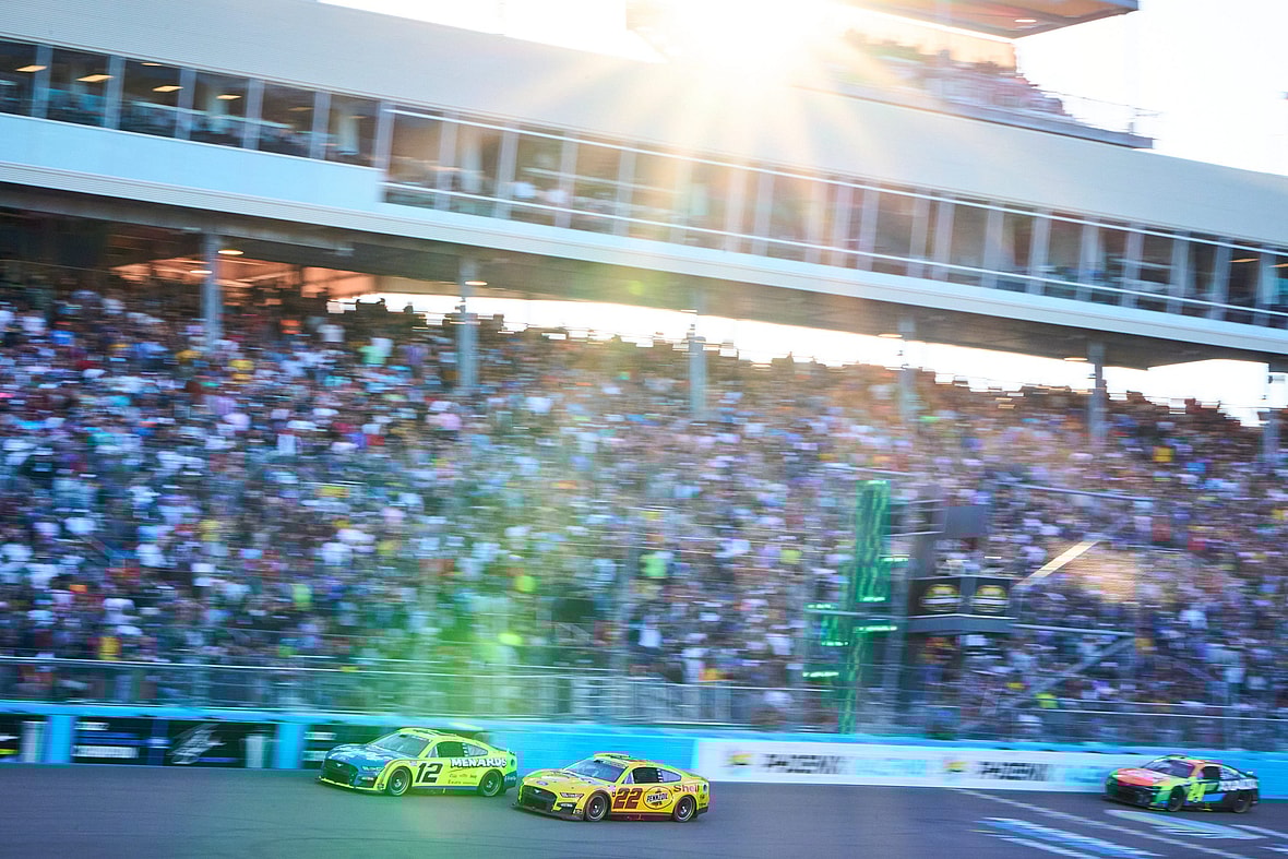 Syndication: Arizona Republic and NASCAR