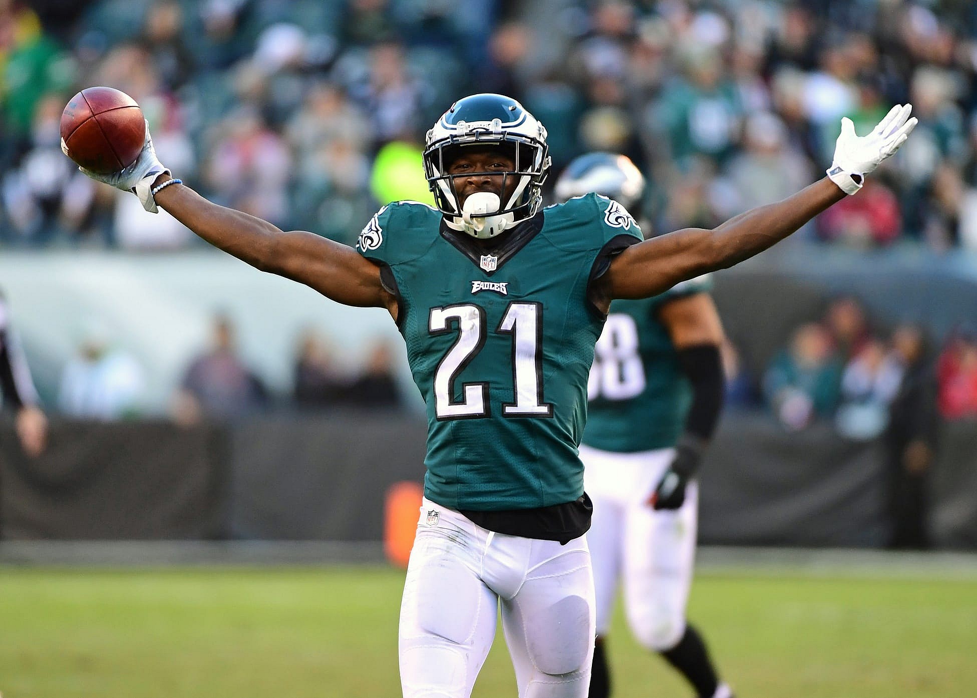 NFL Week 10, Leodis McKelvin