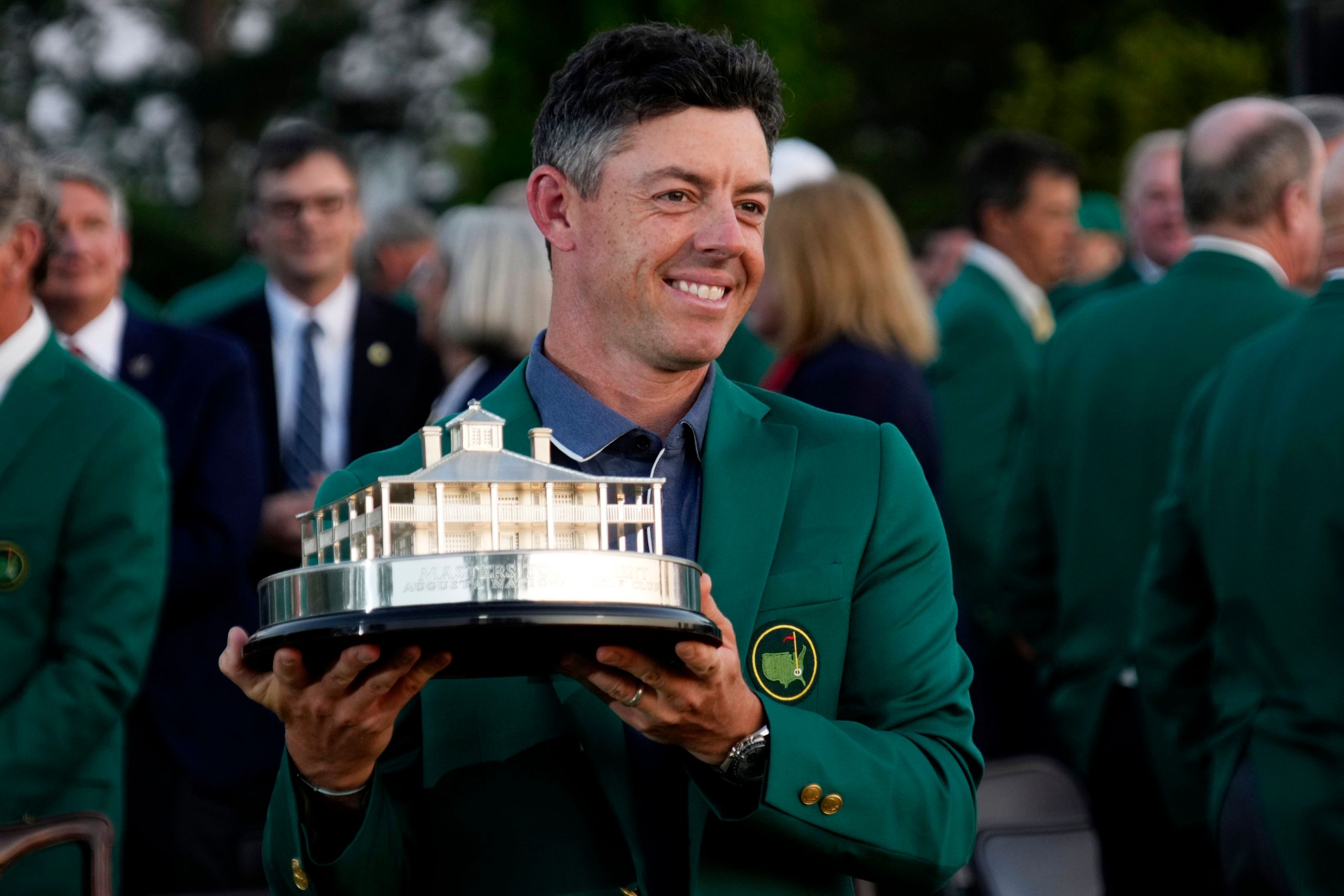 https://sportsnaut.com/cdn-cgi/image/width=2560,height=1707,fit=crop,quality=80,format=auto,onerror=redirect,metadata=none/wp-content/uploads/2025/05/Rory-McIlroy-25923169-scaled.jpg
