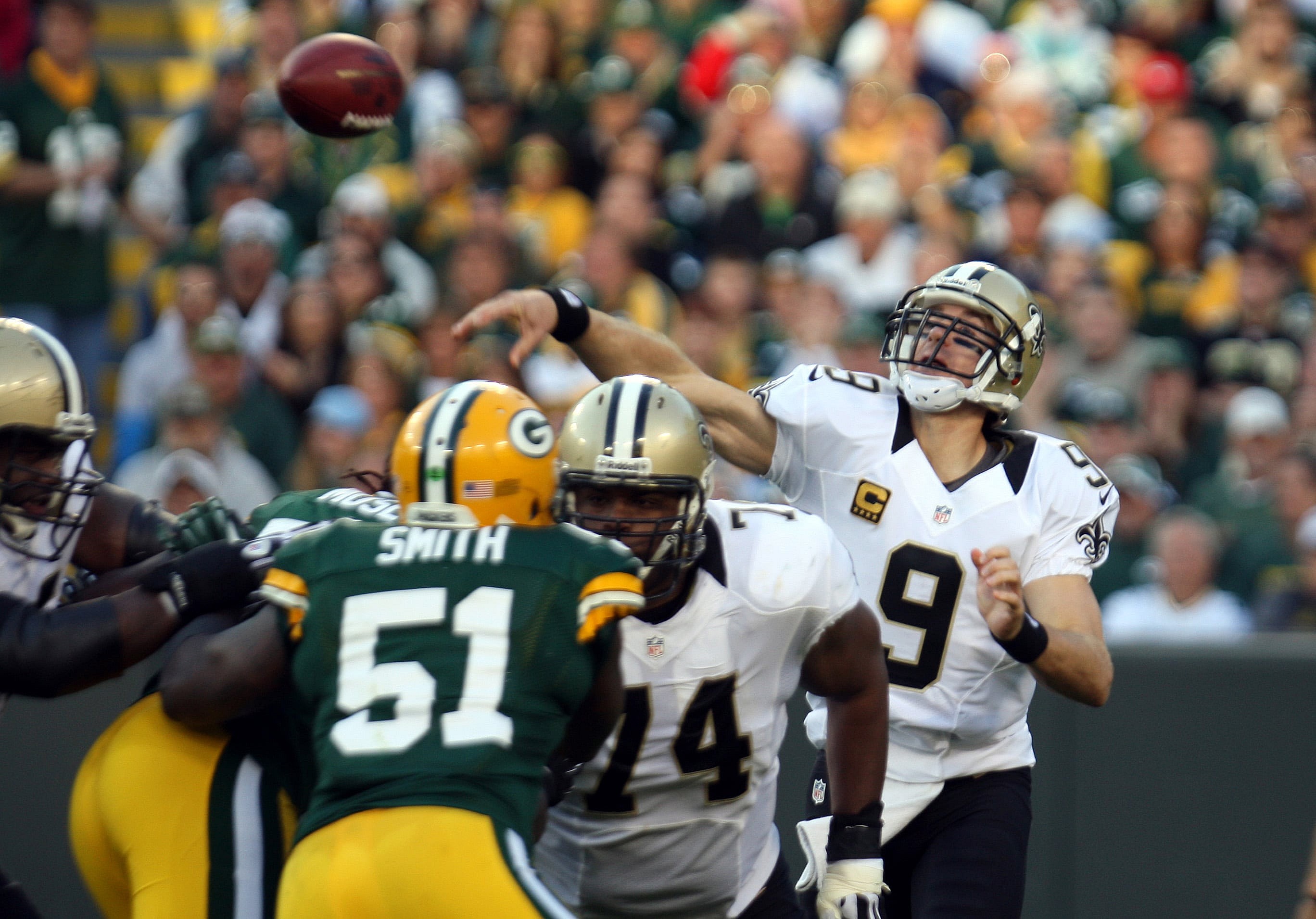 NFL: New Orleans Saints at Green Bay Packers