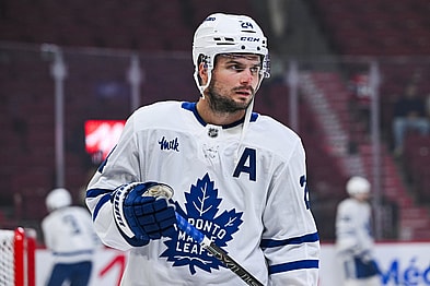 NHL: Scott Laughton-Toronto Maple Leafs at Montreal Canadiens