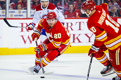 NHL: Montreal Canadiens at Calgary Flames