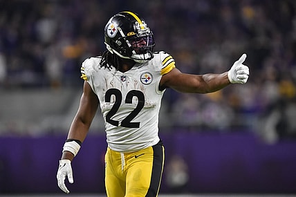 Dec 9, 2021; Minneapolis, Minnesota, USA; Pittsburgh Steelers running back Najee Harris (22) in action against the Minnesota Vikings at U.S. Bank Stadium. Mandatory Credit: Jeffrey Becker-USA TODAY Sports