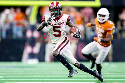 las vegas raiders wide receivers free agent draft