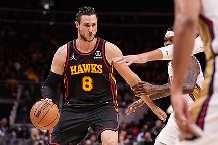 Mar 20, 2022; Atlanta, Georgia, USA; Atlanta Hawks forward Danilo Gallinari (8) controls the ball against the New Orleans Pelicans during the first half at State Farm Arena. Mandatory Credit: Dale Zanine-USA TODAY Sports