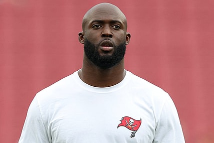 Jan 1, 2023; Tampa, Florida, USA;  Tampa Bay Buccaneers running back Leonard Fournette (7) warms up before a game against the Carolina Panthers at Raymond James Stadium. Mandatory Credit: Nathan Ray Seebeck-USA TODAY Sports