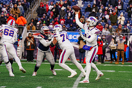 NFL: Buffalo Bills at New England Patriots