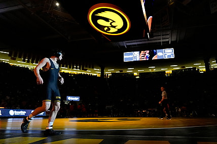 iowa wrestling schedule