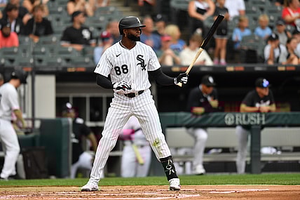 Chicago White Sox center fielder Luis Robert Jr.