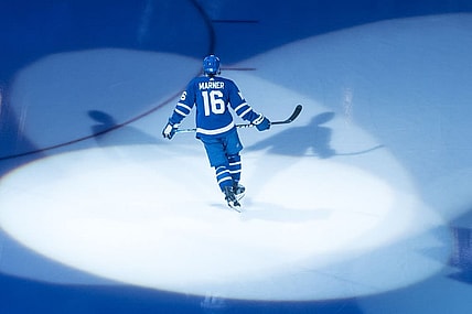 Vegas Golden Knights trade for Mitch Marner