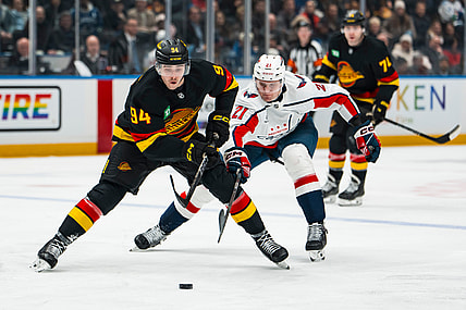 NHL: Washington Capitals at Vancouver Canucks