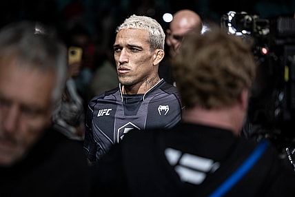 ufc 294, charles oliveira