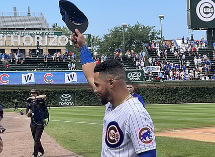 Jul 26, 2022; Chicago, Illinois, USA; Chicago Cubs catcher Willson Contreras (40) tips his cap to the fans after the game against the Pittsburgh Pirates at Wrigley Field. Mandatory Credit: David Banks-USA TODAY Sports