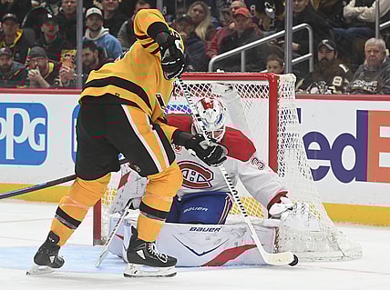NHL: Montreal Canadiens at Pittsburgh Penguins