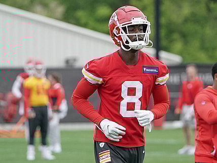May 26, 2022; Kansas City, MO, USA; Kansas City Chiefs wide receiver Justyn Ross (8) runs drills during organized team activities at The University of Kansas Health System Training Complex. Mandatory Credit: Denny Medley-USA TODAY Sports